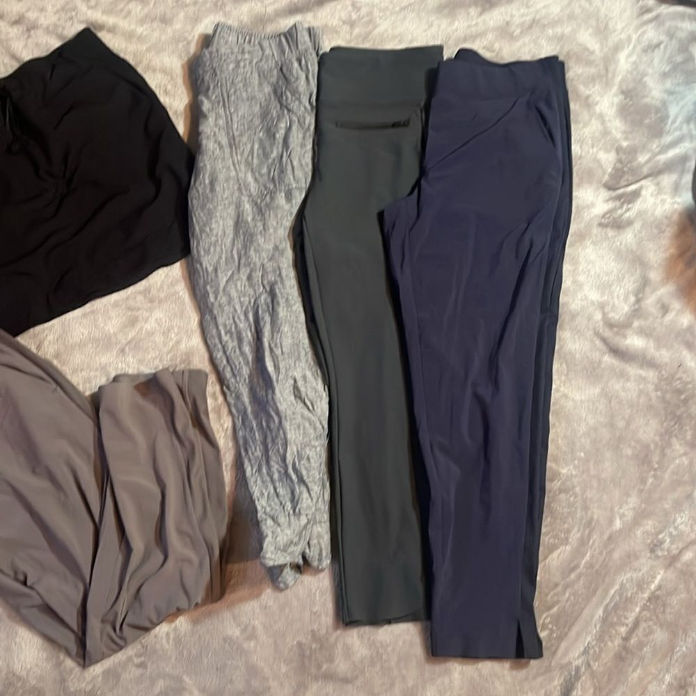 Athleta active bottom bundle s/m - Picture 3 of 8